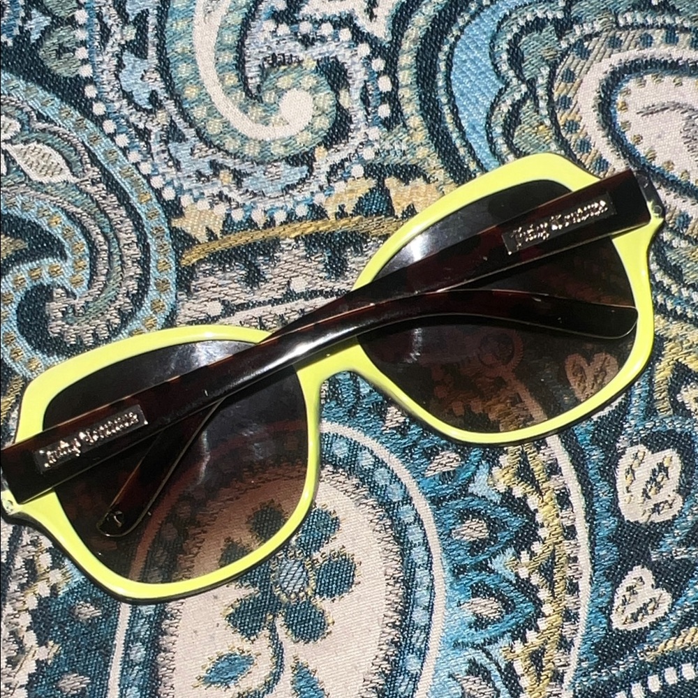 NWT Rare Brown Oversized Juicy Couture Sunglasses - Picture 3 of 6